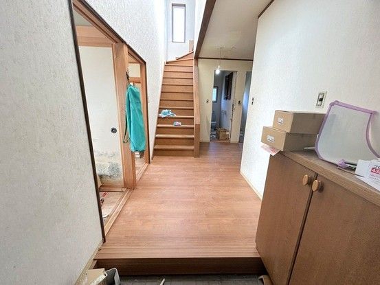 Renovated 8SLDK House in Kuroishi, Aomori - 196.42 sqm - Thumbnail 4