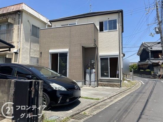 Used 4LDK Detached House in Koryo-cho, Nara Prefecture - Thumbnail 2