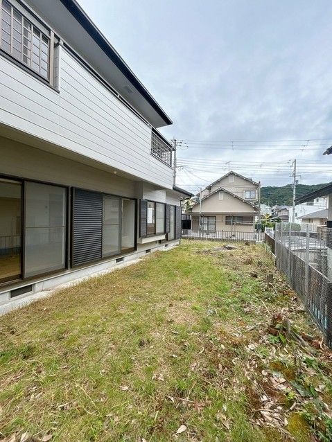 Renovated 4LDK House in Kobe Tarumi 111.79 sqm - Thumbnail 4