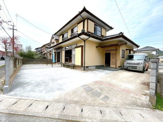 Renovated 4LDK Detached House in Nagasaki City - Thumbnail 2
