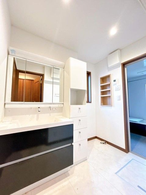 6LDK House for Sale in Wakuyacho, Miyagi with Solar Panels - Thumbnail 3