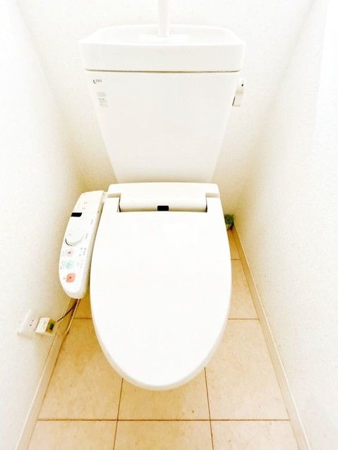 Renovated 4LDK House in Chiba City's Ogura Dai District - Thumbnail 2