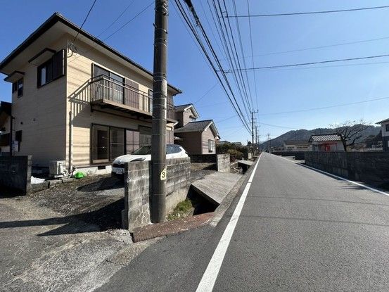 Renovated 4LDK Detached House in Saiki City, Oita - Thumbnail 3