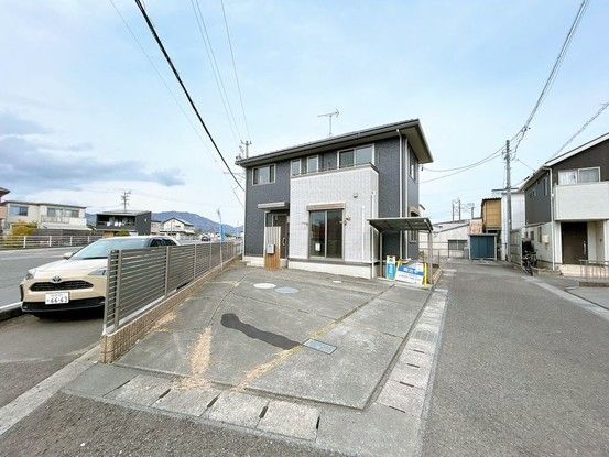 Renovated 3LDK House in Yaizu by Panasonic Homes - Thumbnail 2