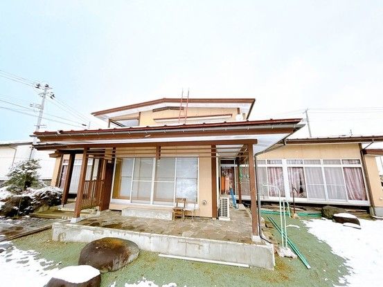 8K Detached House with Large Land in Kahoku, Yamagata - Thumbnail 3