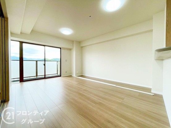 3LDK Apartment for Sale in Kashihara, Nara - 70.79 sqm - Thumbnail 2