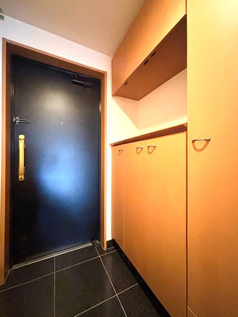 3LDK Apartment for Sale in Ichikawa, Chiba Near Station - Thumbnail 3
