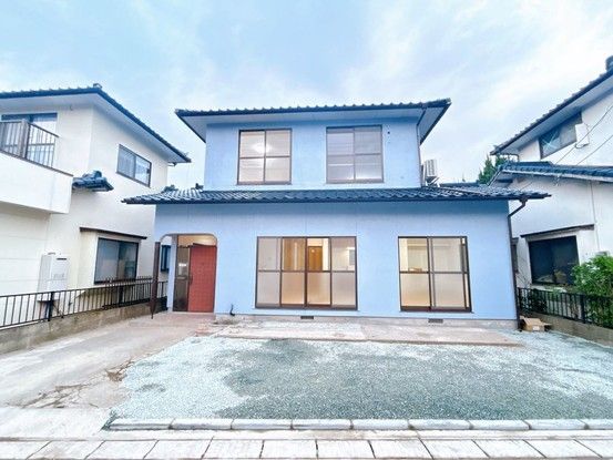 Renovated 3LDK House in Kikuchi, Kumamoto - 69m² - Thumbnail 2