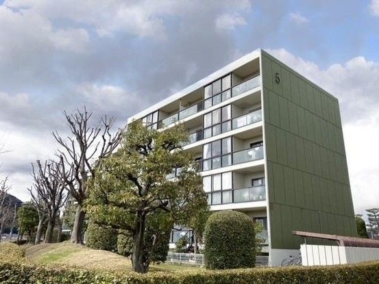 2LDK Apartment for Sale in Ukyo-ku, Kyoto City - Thumbnail 4