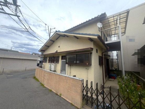 4DK Wooden House in Takaishi City with Parking for 2 Cars - Thumbnail 2