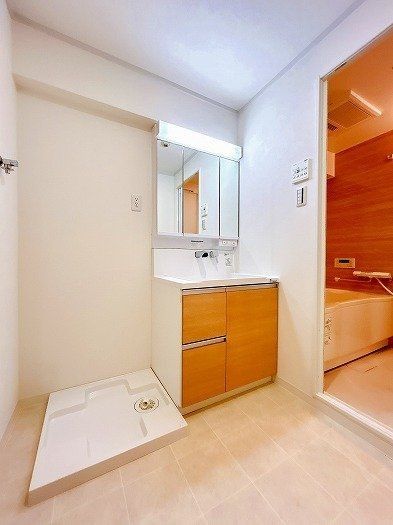 Renovated 2LDK Apartment in Toyota City, Aichi - Thumbnail 4