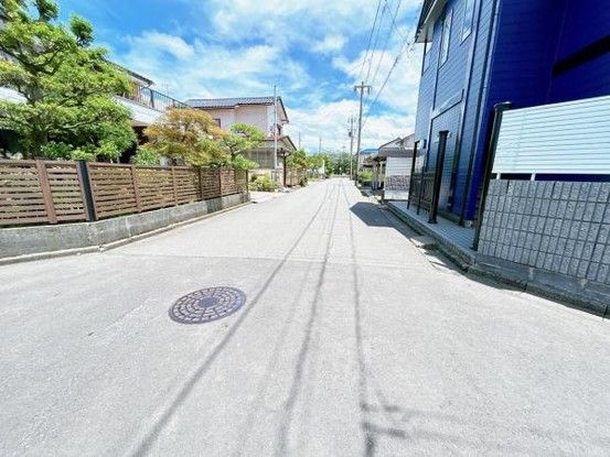 Renovated 3LDK House for Sale in Fukui City, Near Yatsushima Station - Thumbnail 2
