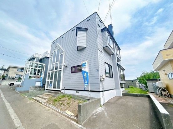 Renovated 4LDK Detached House in Minami-ku, Sapporo - Thumbnail 3