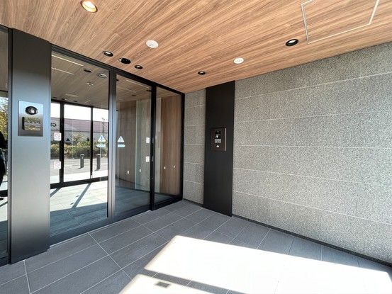 2LDK Apartment for Sale in Takamatsu, Kagawa – 85.26 sqm - Thumbnail 2