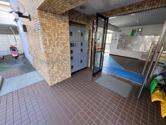 Renovated 2SLDK Apartment with River View near Ategashibashi Station, Sendai - Thumbnail 4