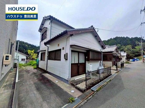 6DK Detached House in Toyota City, Aichi - 113 sqm - 188 sqm Land - Thumbnail 2