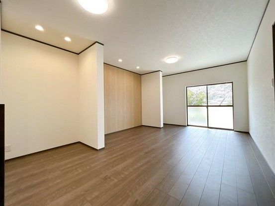 Renovated 2LDK House for Sale in Yasu, Shiga - 83.43m2 - Thumbnail 4