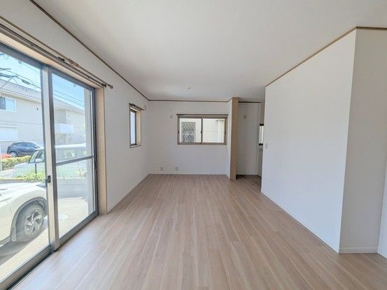 Renovated 4LDK Corner House in Ageo, Saitama - Thumbnail 4