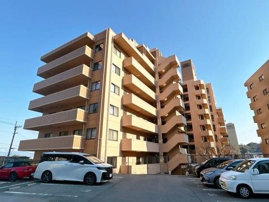 2LDK Apartment for Sale in Hiroshima Nishi Ward - 56.22 sqm - Thumbnail 3