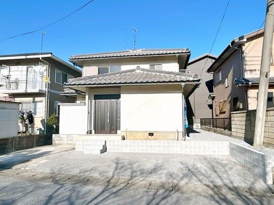 Renovated 3LDK House for Sale in Hikone, Shiga - Thumbnail 2