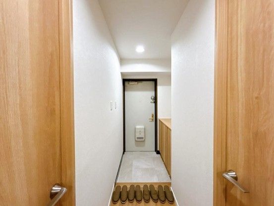 Renovated 2LDK Apartment in Gifu City with Balcony - Thumbnail 3