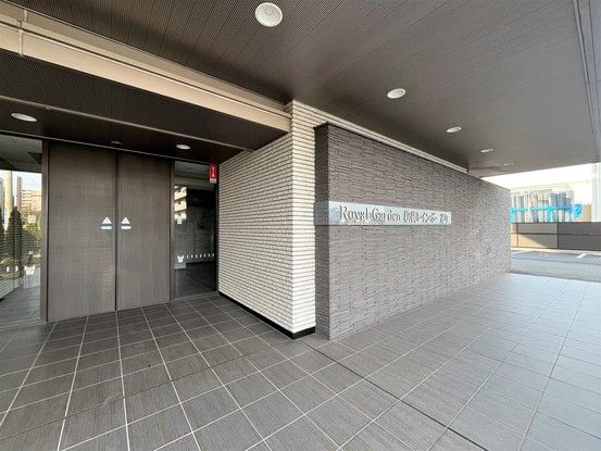 2LDK Apartment for Sale in Takamatsu, Kagawa – 70.15 sqm - Thumbnail 2