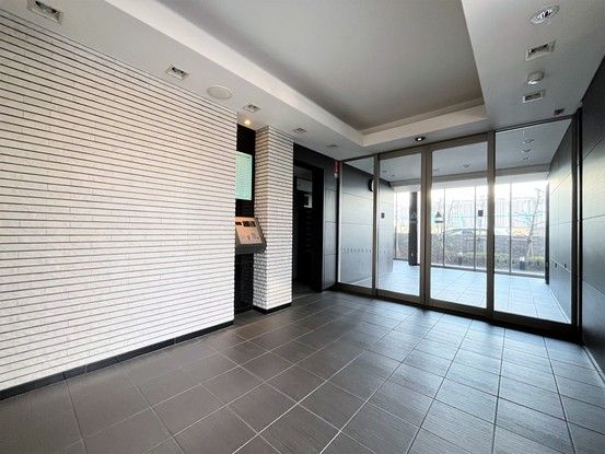 2LDK Apartment for Sale in Takamatsu, Kagawa – 70.15 sqm - Thumbnail 3