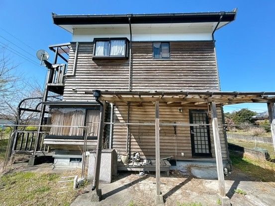 6LDK House for Sale in Miyakonojo City, Miyazaki with Private Garden - Thumbnail 2