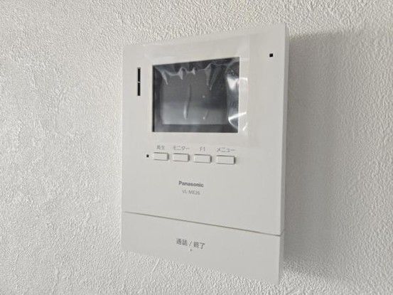 Renovated 4LDK House in Higashiosaka, Osaka - 104m² - Thumbnail 2