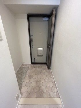 4LDK Apartment for Sale in Hashimoto, Wakayama - 81.6 sqm - Image 1