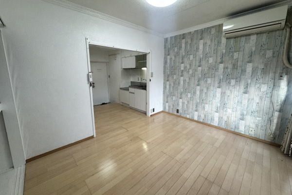 1K Apartment for Sale in Atami, Shizuoka - 21.91 sqm - Thumbnail 4