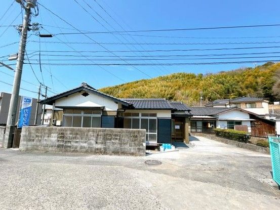 Renovated 2LDK House in Yanai City, Yamaguchi Prefecture - Thumbnail 4