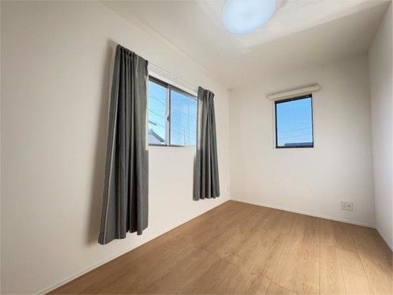 3LDK Modern House in Suzuka, Mie - 112.82 sqm with Solar Power - Thumbnail 4
