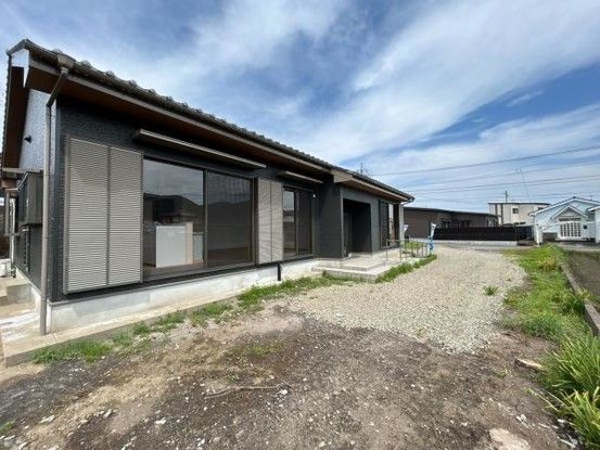 Renovated 3LDK House on Large Lot near Tano Station, Miyazaki - Thumbnail 2