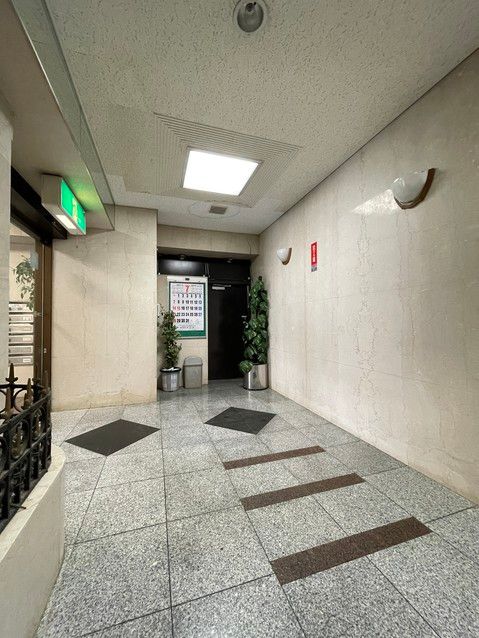 Renovated 2LDK Apartment in Sendai Wakabayashi Ward - Thumbnail 4