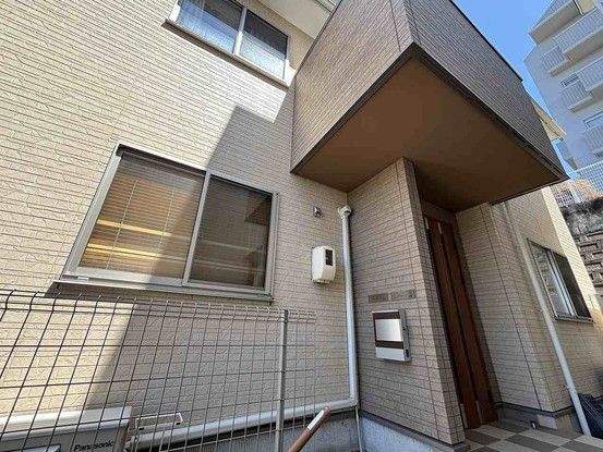 4LDK Detached House in Higashi-ku, Hiroshima City - Thumbnail 2