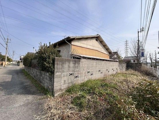 Renovated 3SLDK House in Takamatsu, Kagawa - 94.11m² - Thumbnail 4