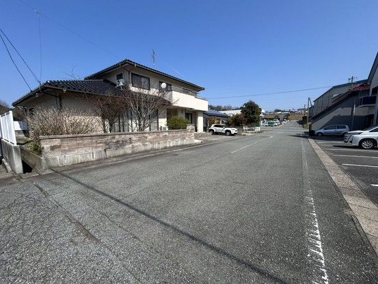 Renovation-Ready 7SDK House in Hamada, Shimane Prefecture - Thumbnail 3