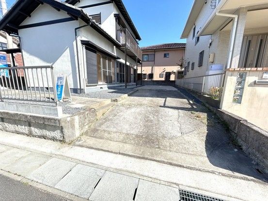 Renovated 4LDK Corner House in Suzuka, Mie - 86.52 sqm - Thumbnail 4