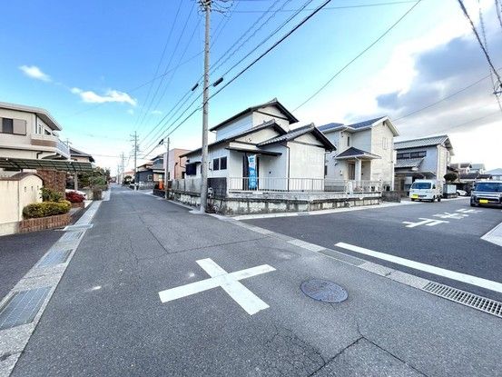 Renovated 4LDK Corner House in Suzuka, Mie - 86.52 sqm - Thumbnail 3