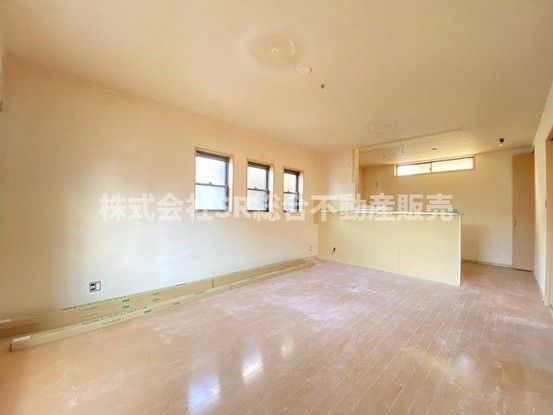 4LDK Detached House for Sale in Higashiosaka, Osaka - Thumbnail 4