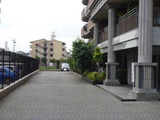 3LDK Apartment for Sale in Uji, Kyoto - 74.9 sqm - Thumbnail 2