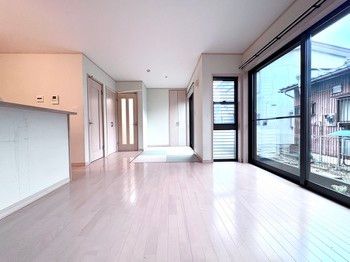 3LDK House for Sale in Midori Ward, Sagamihara - Thumbnail 2