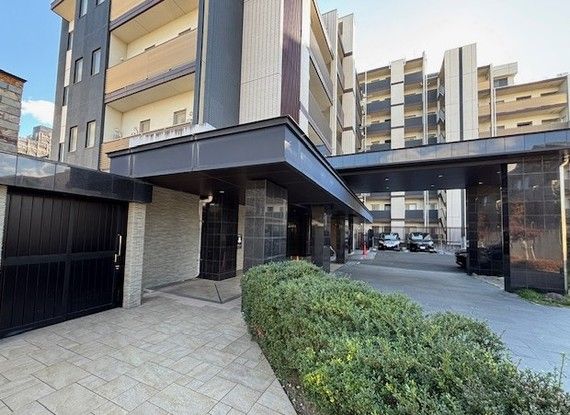 Premist Nakajimacho 3LDK Apartment for Sale in Sendai - Thumbnail 3