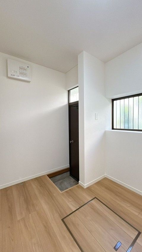 Renovated 4LDK House in Kobe Tarumi with Parking - Thumbnail 4
