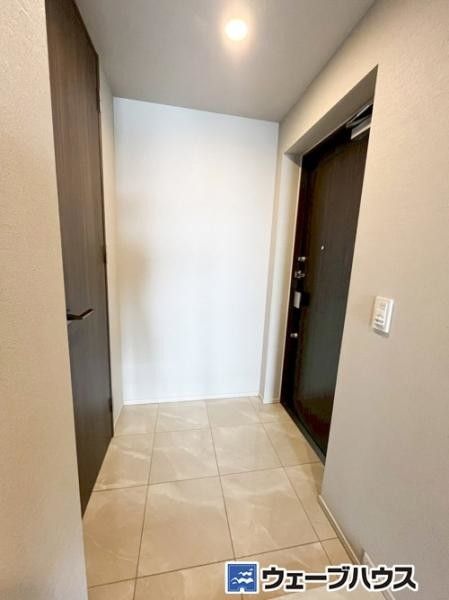 3LDK Apartment for Sale in Okayama City, 70.39 sqm - Thumbnail 2