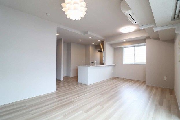 3LDK Apartment for Sale in Ginowan City, Okinawa - Thumbnail 2