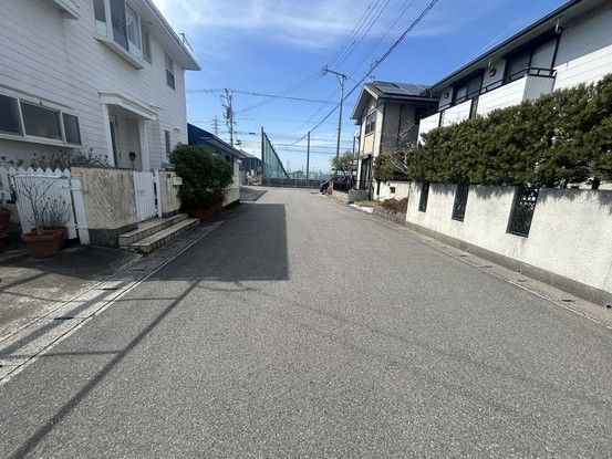 4LDK House for Sale in Nakatsu, Oita - 118.96 sqm - Thumbnail 3