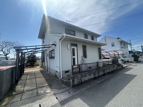 4LDK House for Sale in Nakatsu, Oita - 118.96 sqm - Thumbnail 2