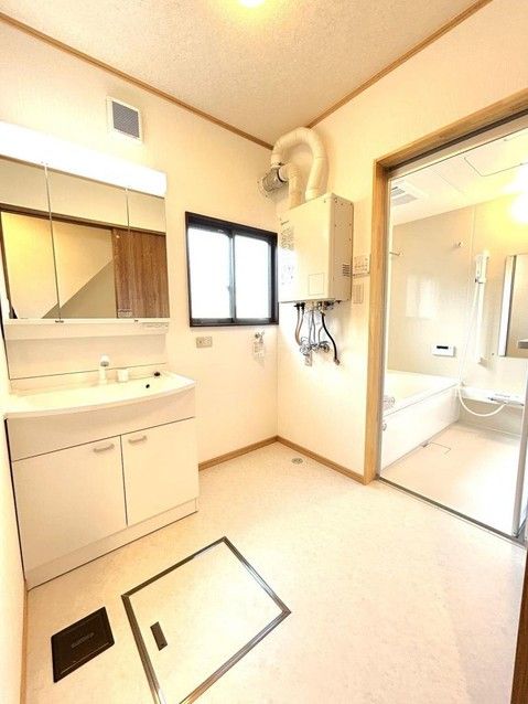 Renovated 4SLDK House in Kosaka, Akita - 131.86 sqm - Thumbnail 4